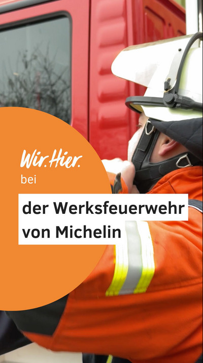 Feuerlöschen liegt bei Nils Maurer in der Familie. Großvater, Vater, Zwillingsbruder – sie alle sind freiwillige Feuerwehrmänner geworden. ?‍?? Der 21-Jährige selbst startete mit gerade einmal acht Jahren bei der Kinderfeuerwehr. Heute profitiert davon sogar sein Arbeitgeber Michelin.