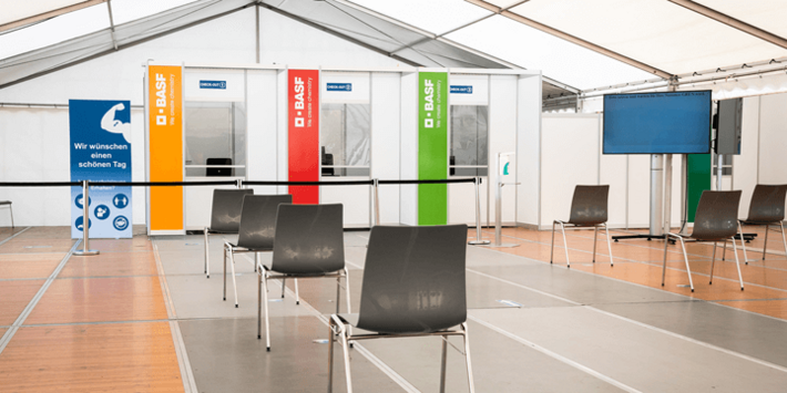 Impfzentrum der BASF; auch Tests bleiben Bestandteil der Corona-Strategie. Foto: BASF Impfzentrum der BASF; auch Tests bleiben Bestandteil der Corona-Strategie. Foto: BASF