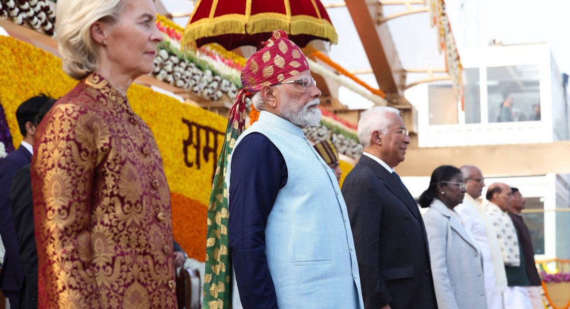 EU-Kommissionspräsidentin Ursula von der Leyen mit Indiens Premierminister Narendra Modi in Neu Delhi. Die Verhandlungen für das neue Handelsabkommen sind nun erfolgreich abgeschlossen. 
