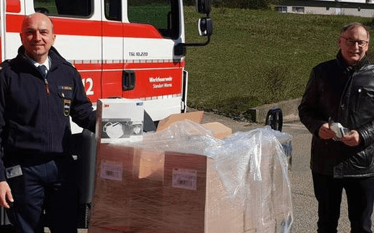 Corona-Krise: Röhm spendet Atemschutzmasken
