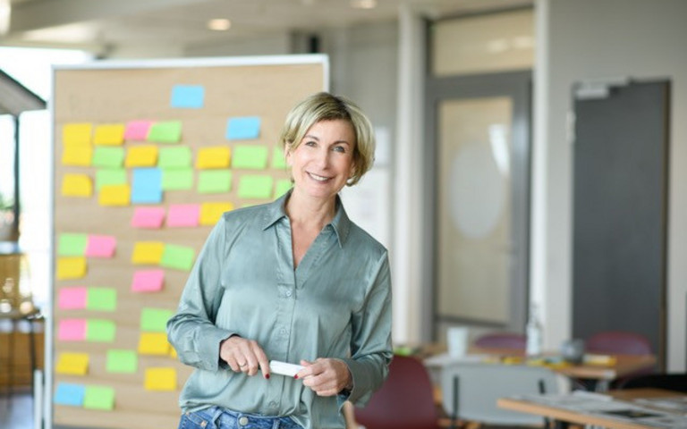 Feedback Without the Pitfalls