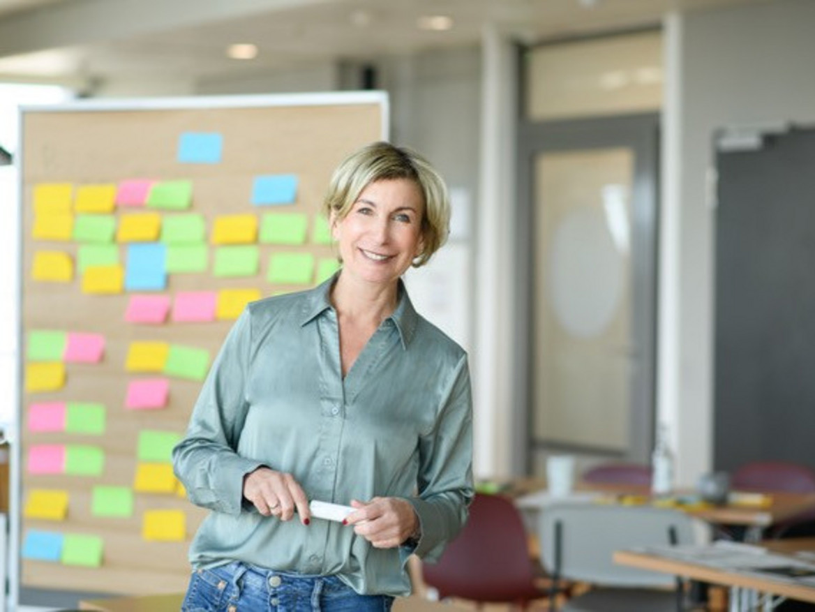 Feedback Without the Pitfalls