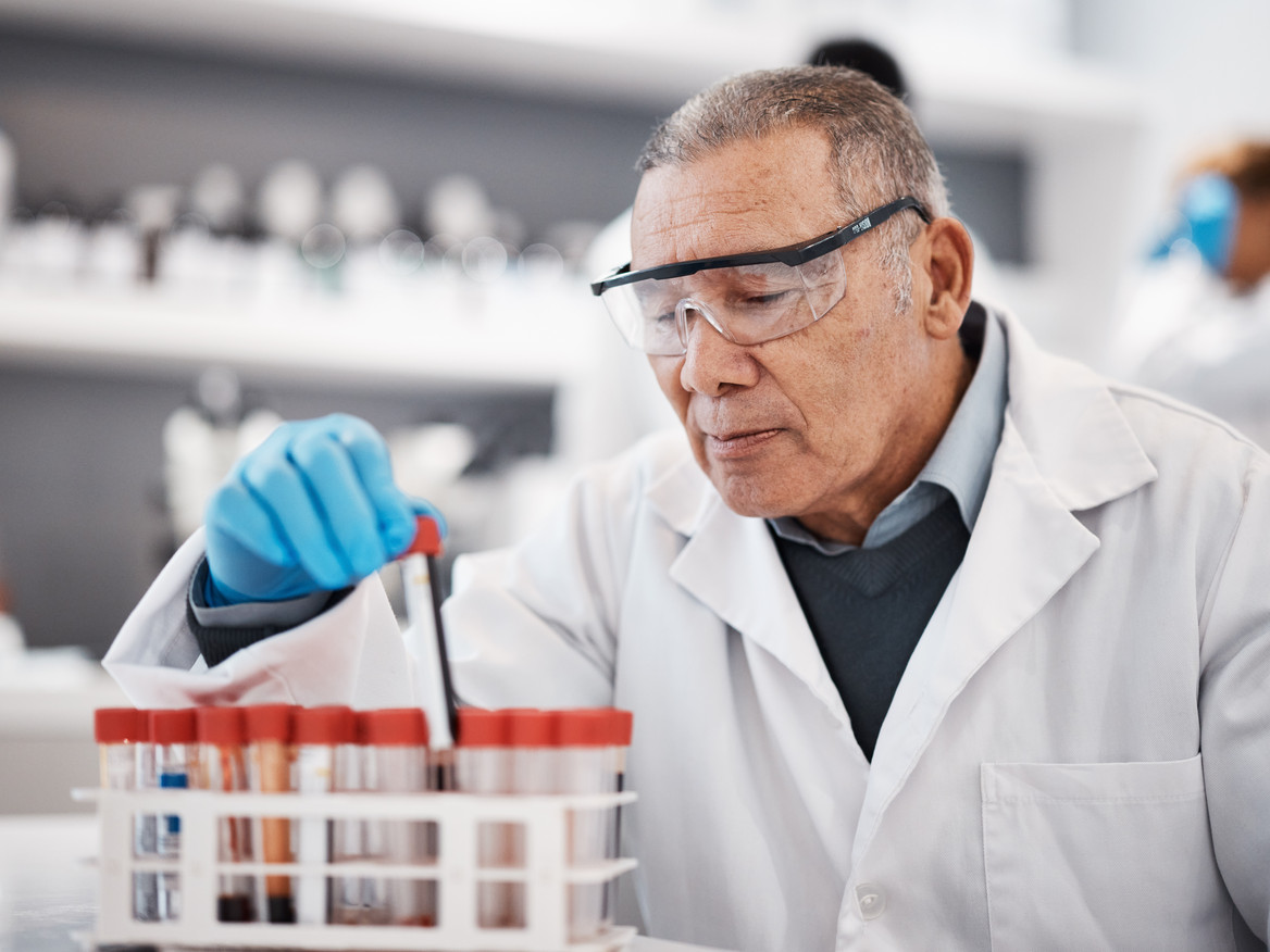 CareFlex Chemie: Das müssen Chemiemitarbeiter wissen