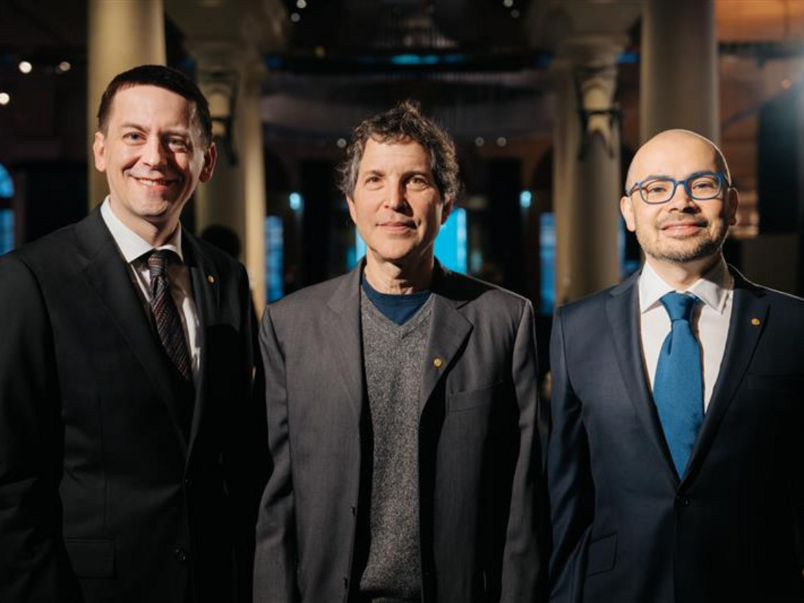 john Jumper, David Baker und Demis Hassabis. Foto: Clément Morin - Nobel Prize Outreach