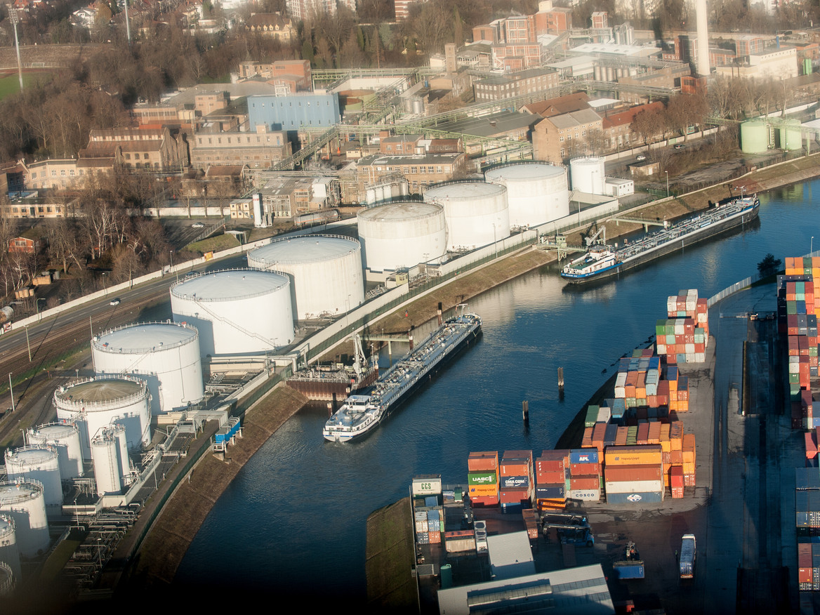 Industrieanlagen in Ludwigshafen am Rhein.