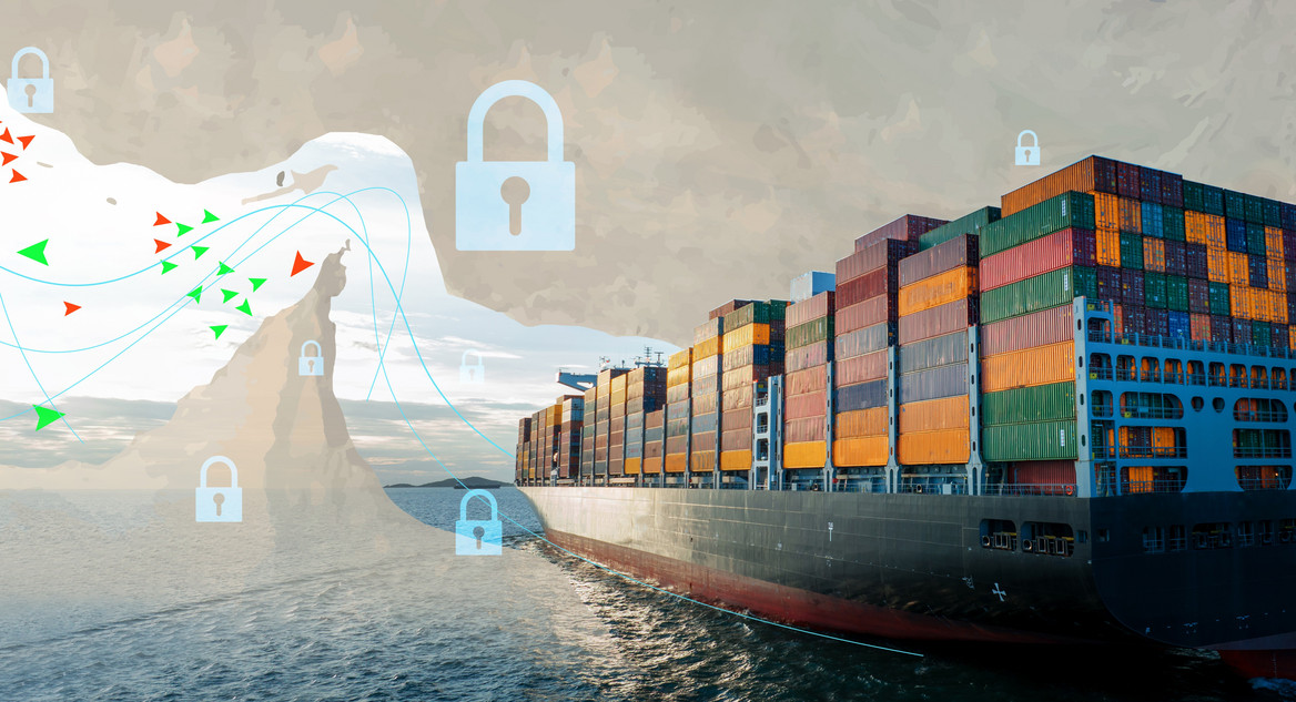Containerschiff von der Meerenge von Hormus, die mit symbolischen Vorhängeschlössern versehen ist.