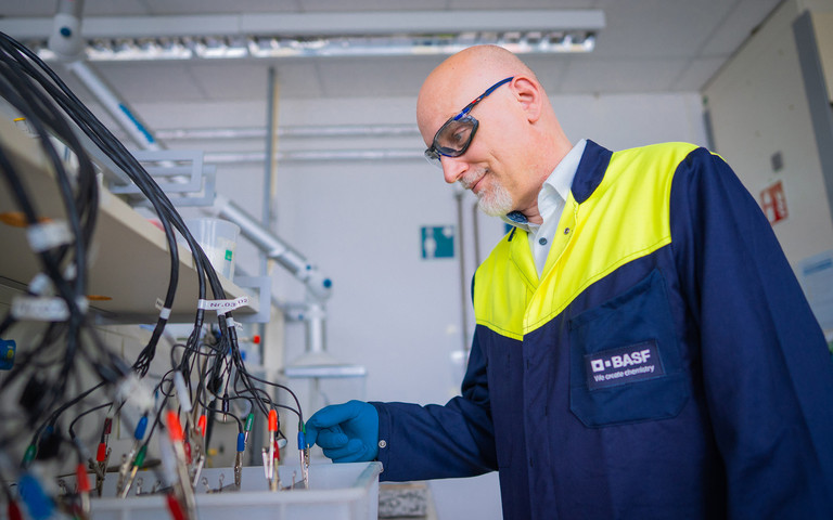 Patrick Keil, Experte für das Thema Korrosionsschutz bei BASF Coatings.