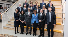 BASF-Vertreter und Mitglieder der Landesregierung von Rheinland-Pfalz. Foto: BASF.
