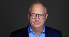 Porträt von Thomas Kress, IT-Sicherheitsexperte. 