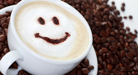 Kaffee-Milchschaum-Analyse: Mit diesem Thema punktete eine Juniorforscherin beim Landeswettbewerb Jugend forscht junior.