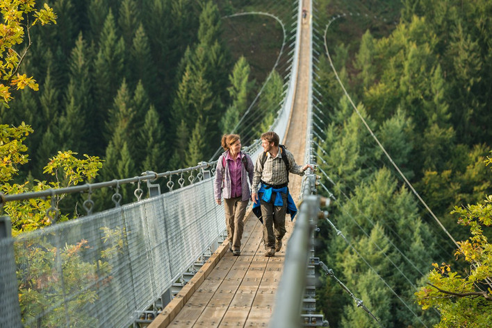 Die Geierlay-Hängebrücke im Hunsrück. Foto: Dominik Ketz