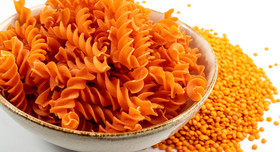 Nudeln aus Linsen sind gesund und eine Abwechslung zur üblichen Pasta. Foto: ange1011 – stock.adobe.com