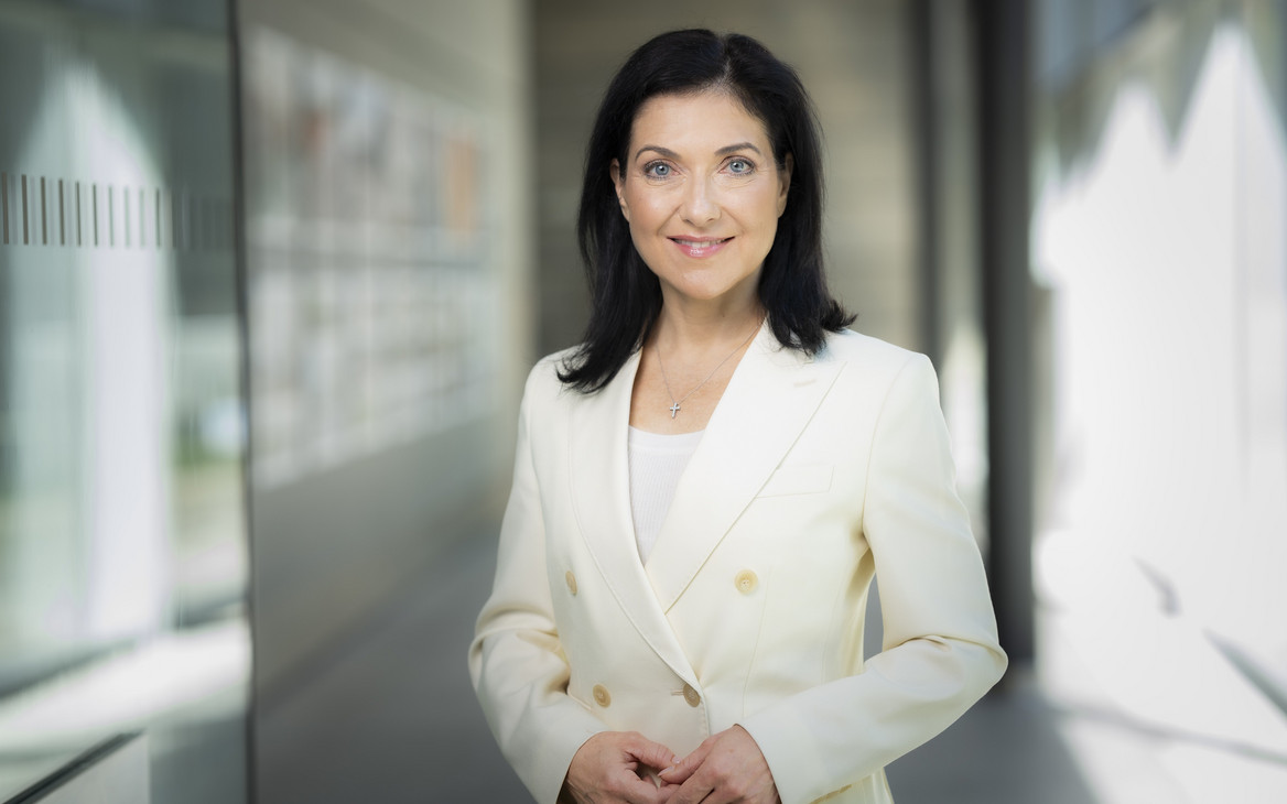 Kabinettsmitglieder und Tarifpartner legen die Nationale Chemieagenda vor