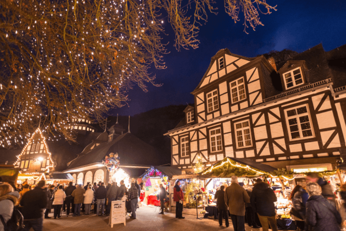 Weihnachtsmarkt in Bad Münster am Stein. Foto: Dominik Ketz