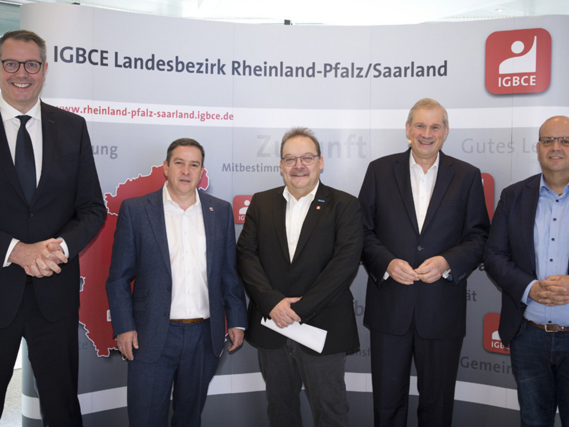 Sozialpartner und Politik wollen Rezession verhindern