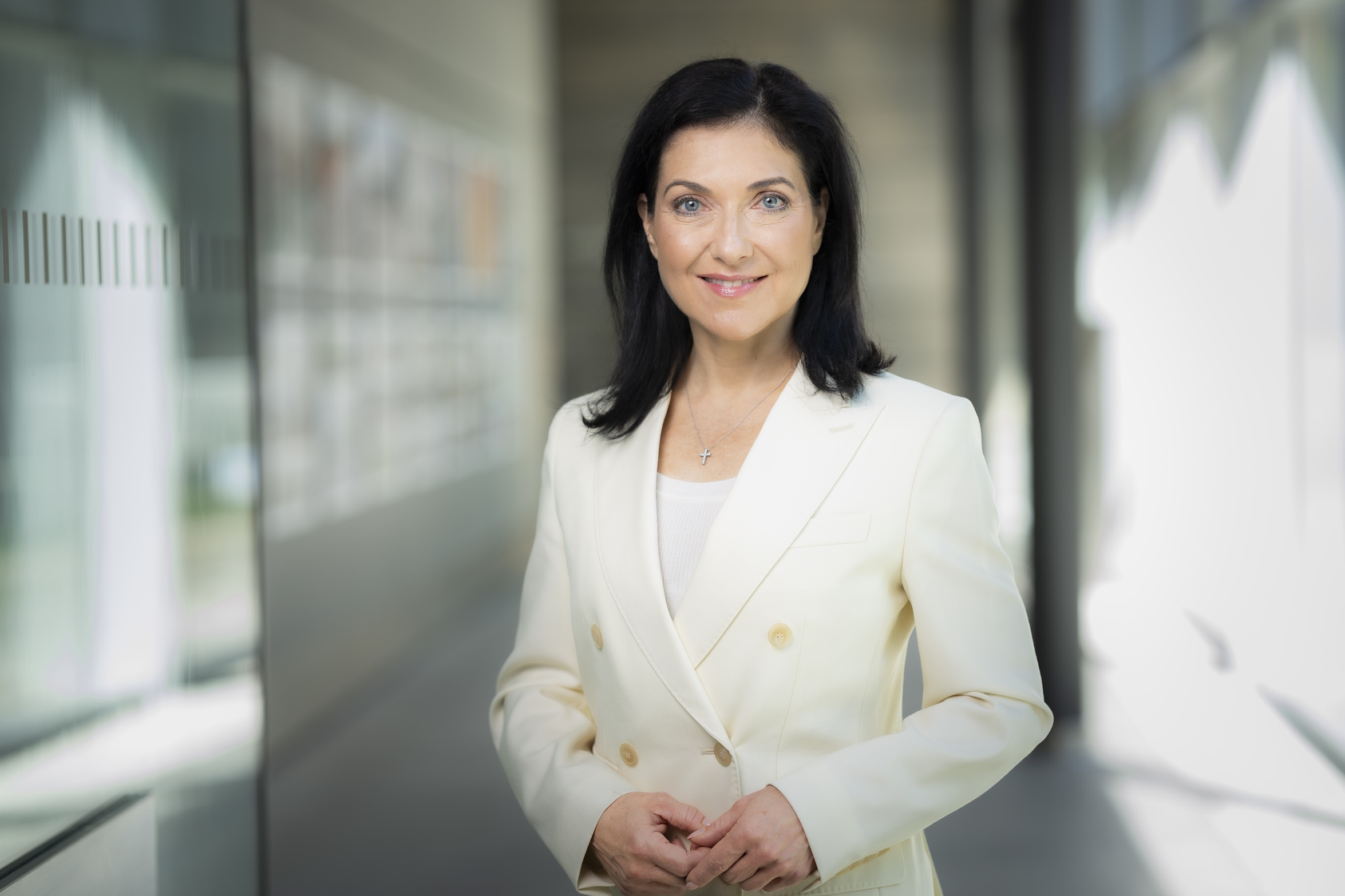 Kabinettsmitglieder und Tarifpartner legen die Nationale Chemieagenda vor